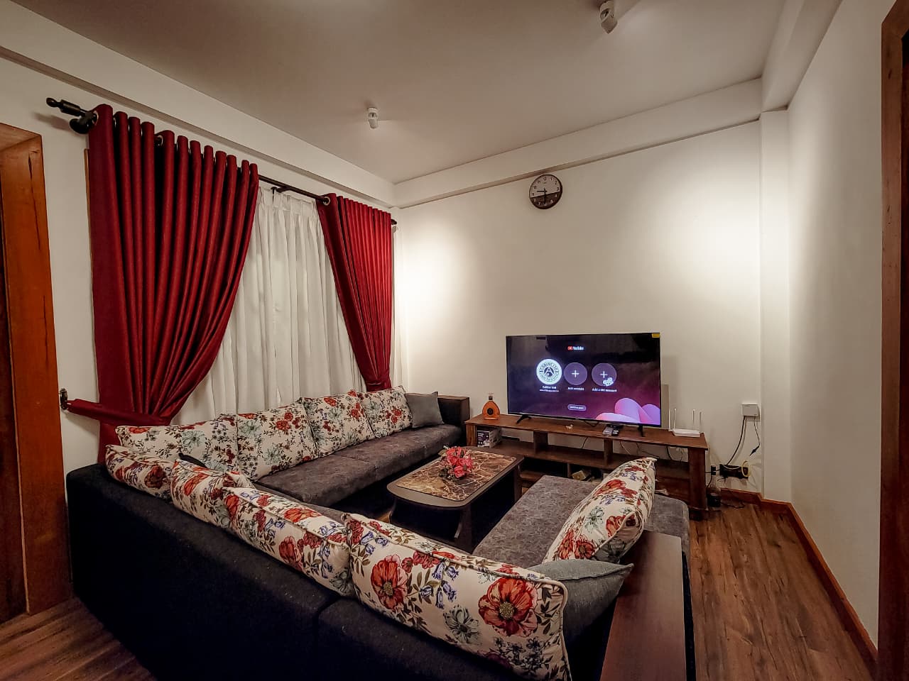 Cabins 138 TV Lobby